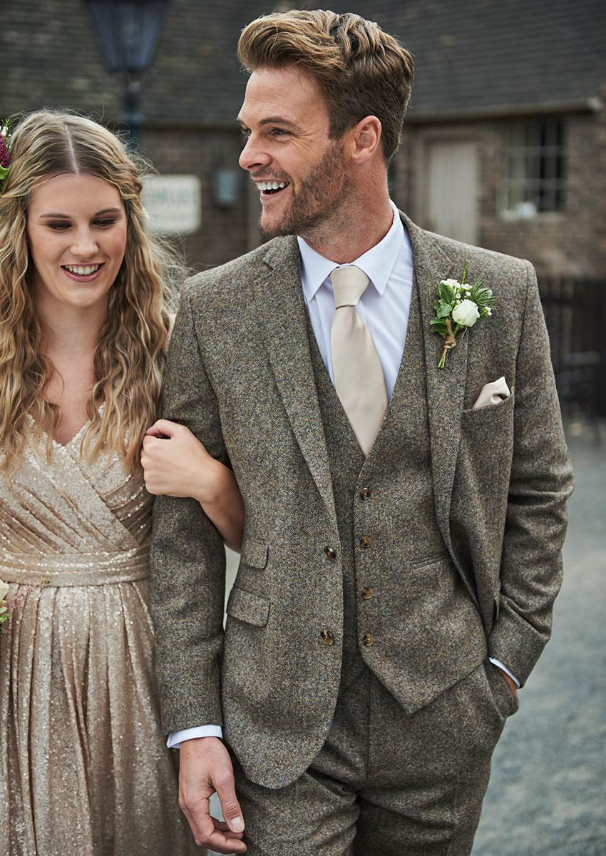 Tibberton Brown Premium Tweed Suit Hire