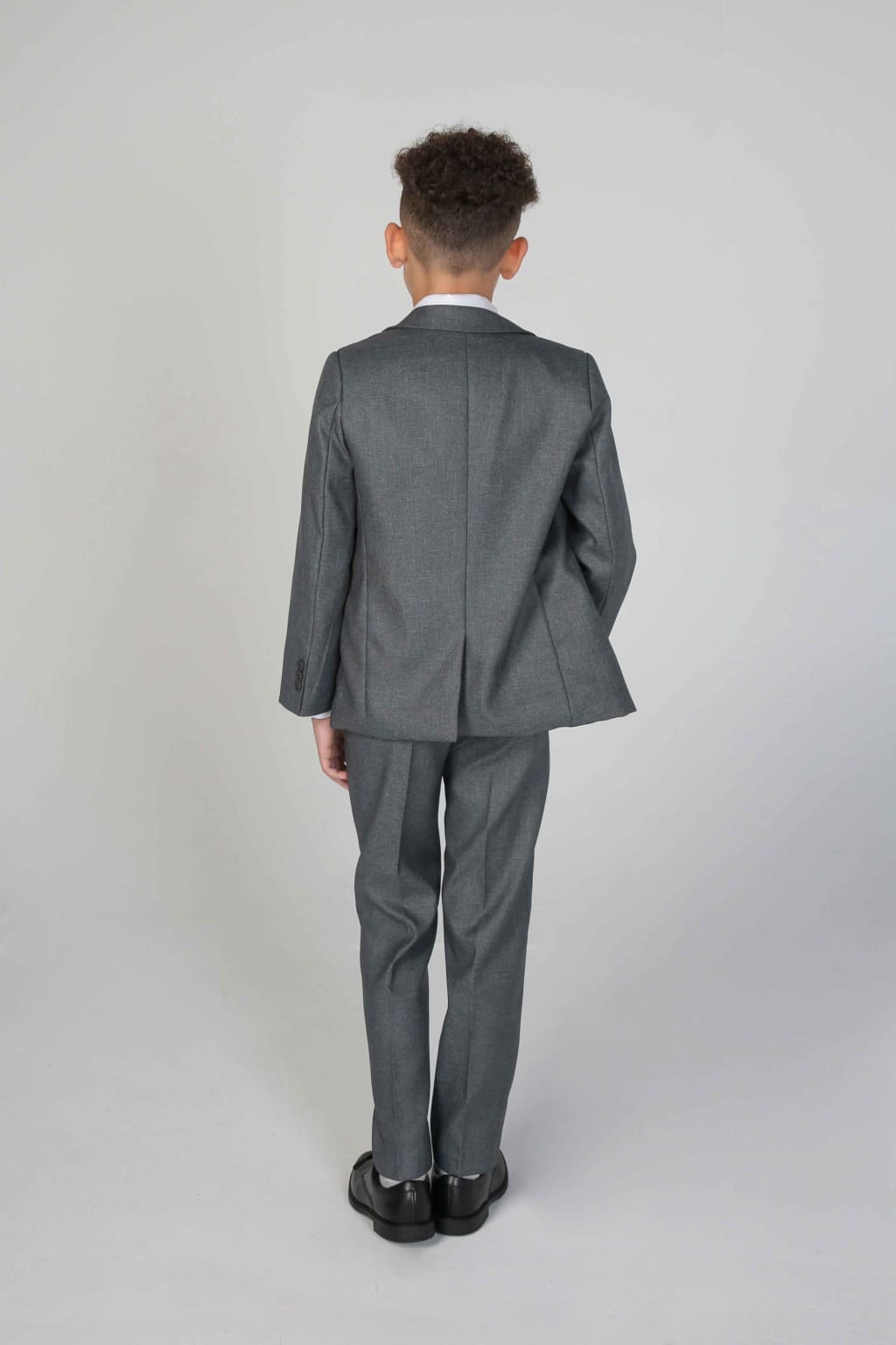 Device - Boy’s Grey 5pc Suit
