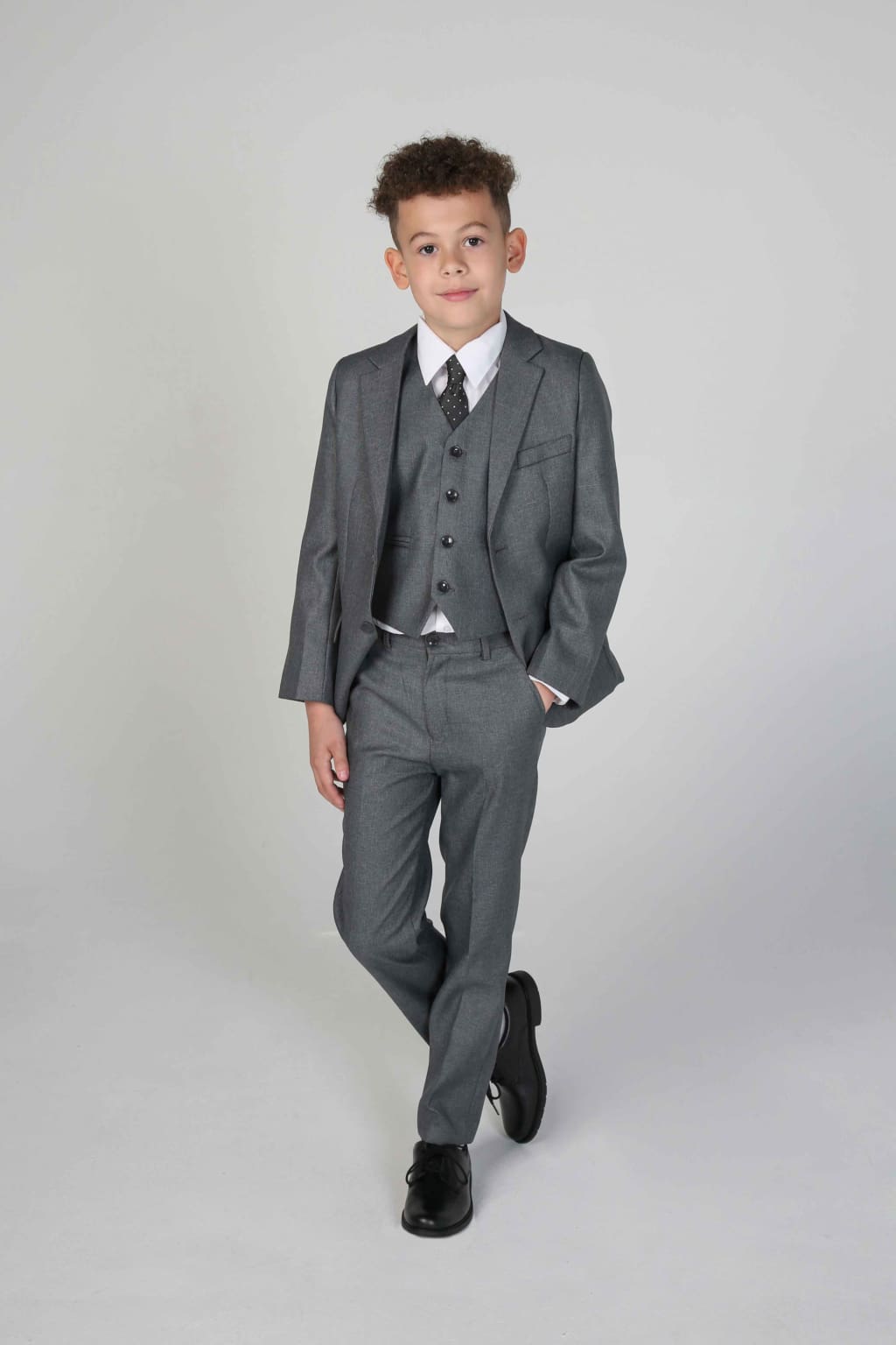 Device - Boy’s Grey 5pc Suit