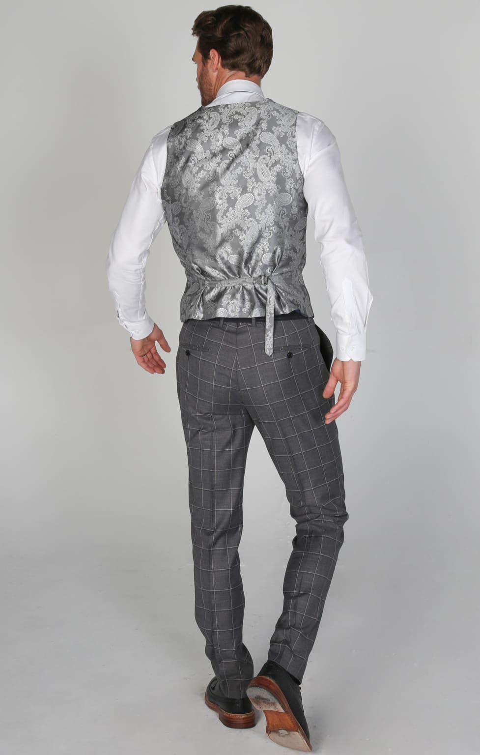 Hobbs Grey Men’s Three Piece Suit