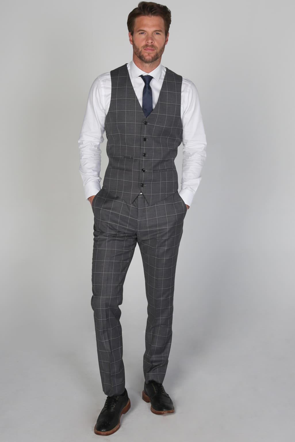 Hobbs Grey Men’s Three Piece Suit